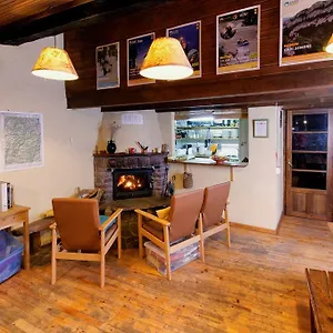 https://refugi-rural-vall-de-siarb.catalonia-hotels.com