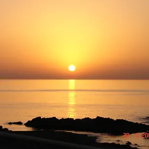- Restaurante Playa Azul Guest house